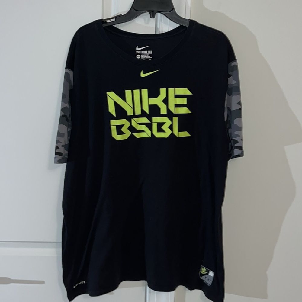 Nike BSBL Baseball Logo Black & Yellow Crew Neck Short Sleeve w/ Camouflage Camo